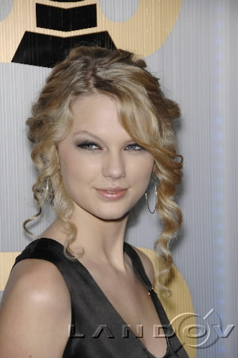 taylorweb0205.JPG