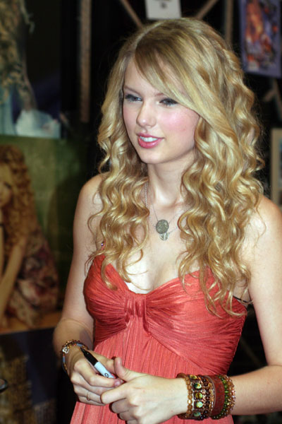 taylorweb08.jpg