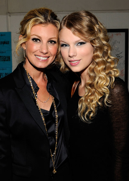 taylorweb010.jpg