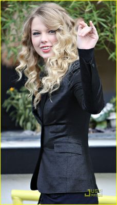 taylorweb09.jpg