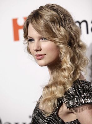 HQ

