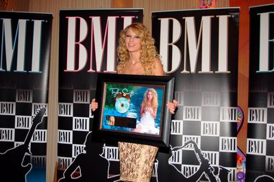 taylorweb053.jpg
