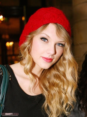 HQ

