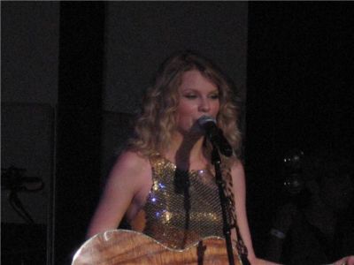 taylorweb07.jpg