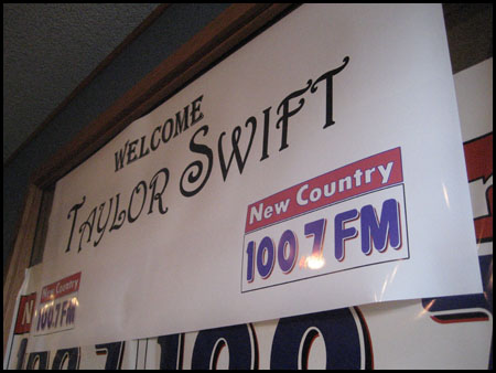 taylorweb04.jpg