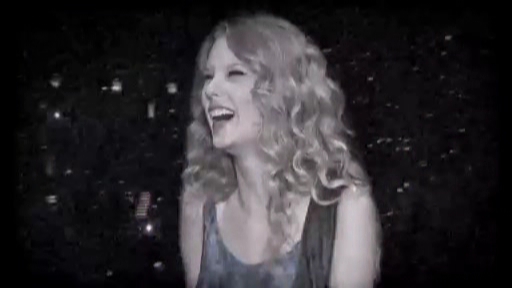 Taylor_Swift-Fearless_(Original_Capture)_mpg_000066455.jpg